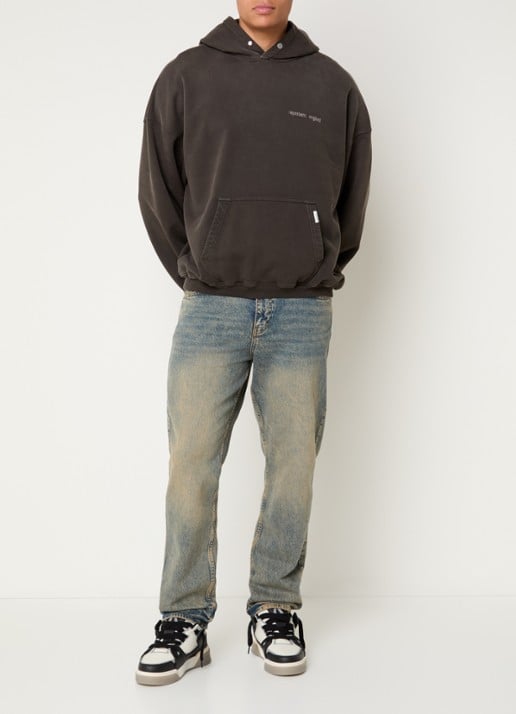 Represent Resent hoodie met logo- en backprint - voorkant 4 donkerbruin