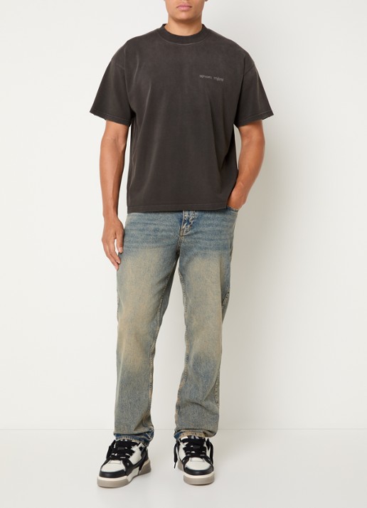 Represent Resent T-shirt met logo- en backprint - voorkant 2 donkerbruin