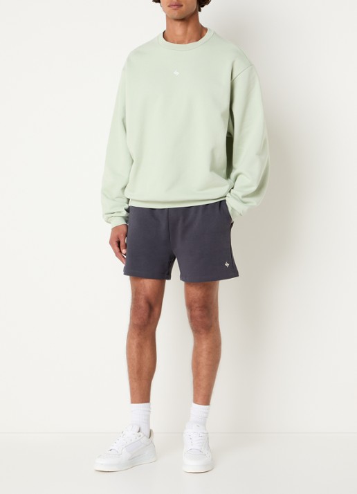 Represent Sweater met logo- en backprint - voorkant 2 lichtgroen