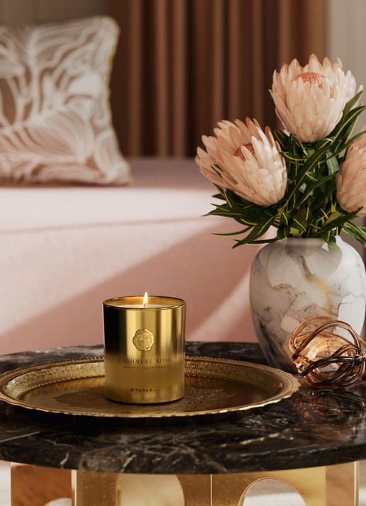 Rituals Cashmere Rose Scented Candle - geurkaars 360 gram - detail undefined