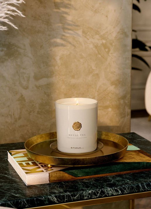 Rituals Royal Tea Scented Candle - geurkaars 360 gram - detail 4 undefined