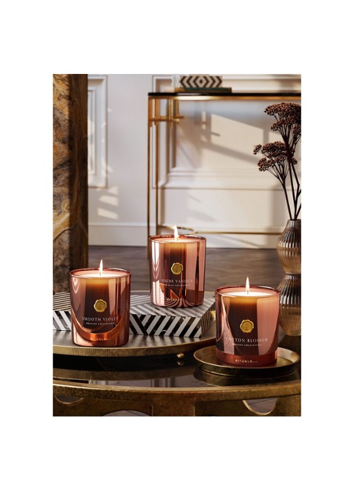 Rituals Suede Vanilla Scented Candle - geurkaars 360 gram - detail 3 undefined