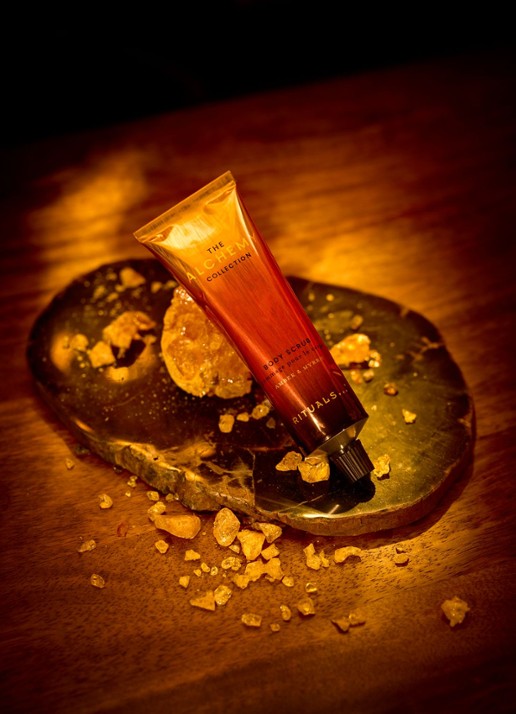Rituals The Alchemy Collection Body Scrub - Limited Edition lichaamsscrub - voorkant 4 undefined