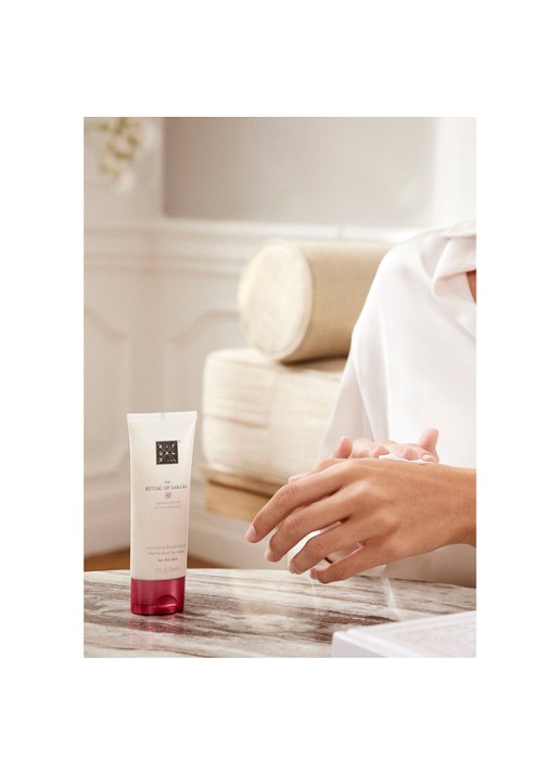 Rituals The Ritual of Sakura Recovery Hand Balm - handcrème - detail 2 undefined