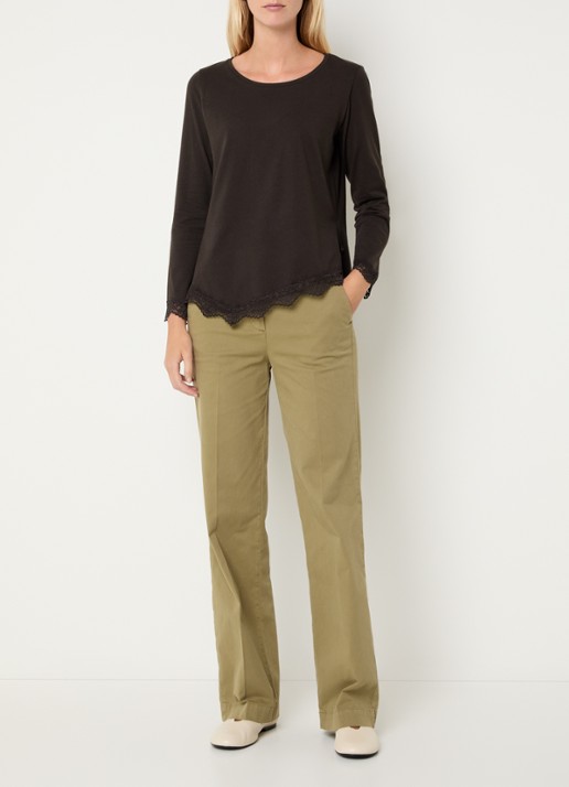 River Woods Longsleeve met details van kant - voorkant 3 donkerbruin