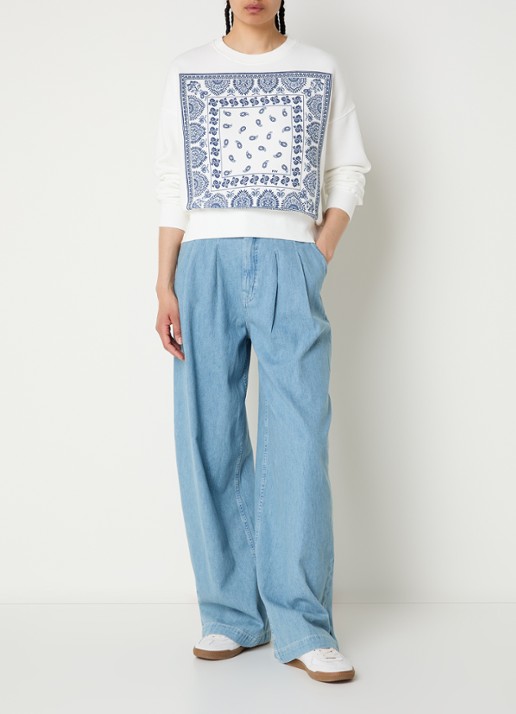 River Woods Sweater met paisley dessin - voorkant 2 gebroken wit