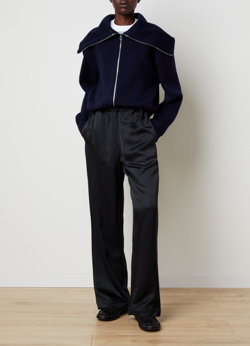 Róhe Grofgebreid vest van wol - voorkant 3 donkerblauw