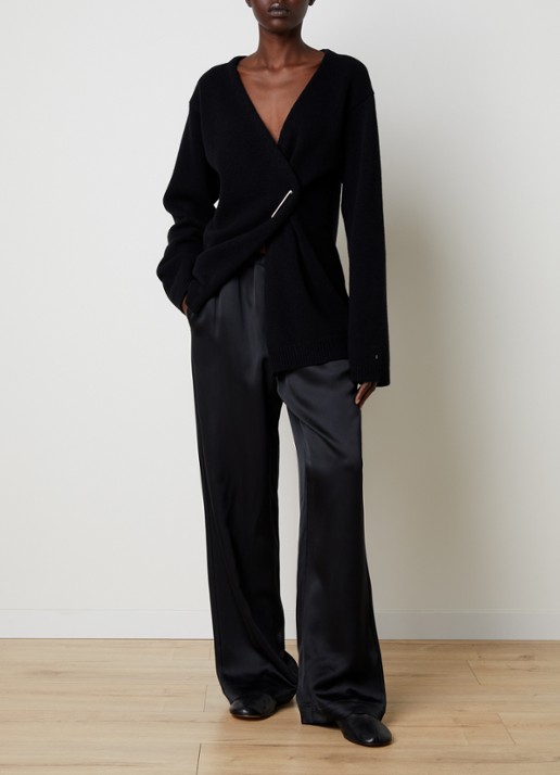 Róhe High waist flared fit broek van satijn - voorkant 5 zwart