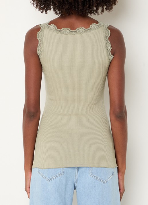 Rosemunde Babette tanktop in zijdeblend met kant - achterkant 3 olijfgroen