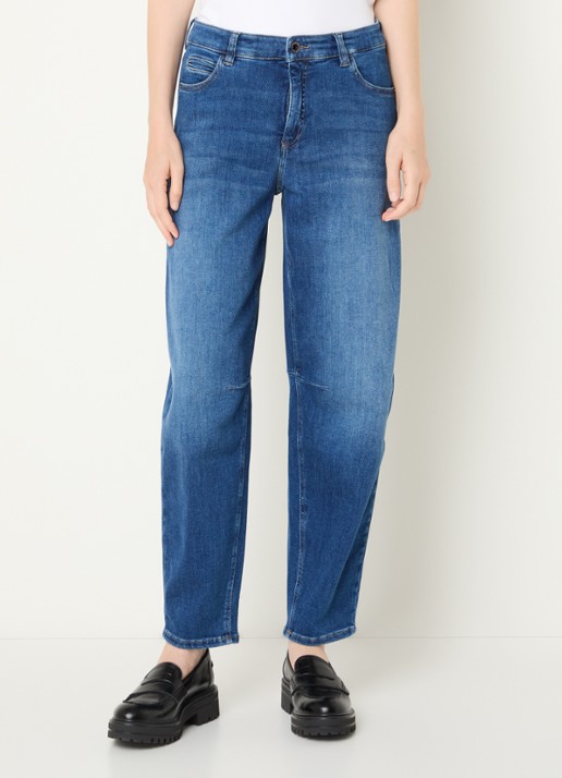 Rosner Studio Mara high waist tapered fit jeans met medium wassing - detail indigo