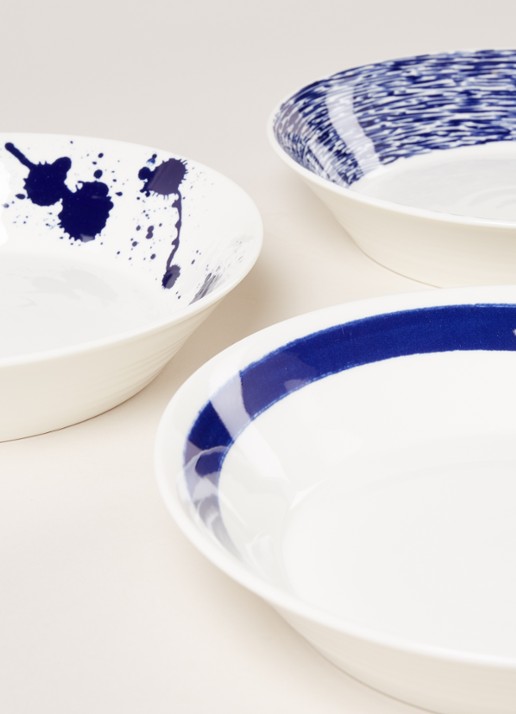 Royal Doulton Pacific pastabord 22 cm set van 6 - detail donkerblauw