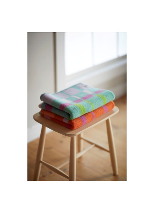 Røros Tweed City plaid van wol 135 x 200 cm - voorkant 5 oranje