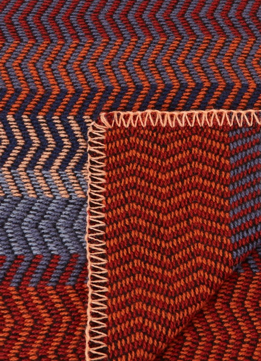 Røros Tweed Fri plaid van lamswol 150 x 200 cm - detail 3 donkerrood