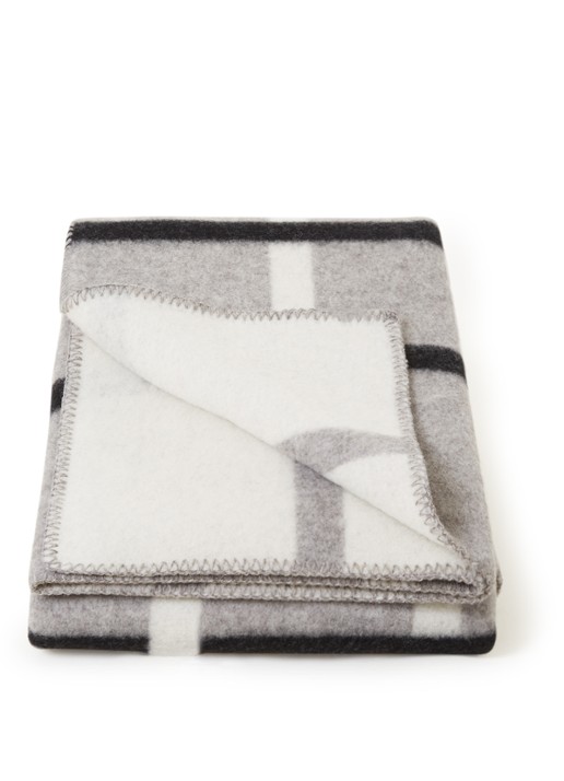 Røros Tweed Knut plaid van lamswol 200 x 135 cm - voorkant 2 lichtgrijs