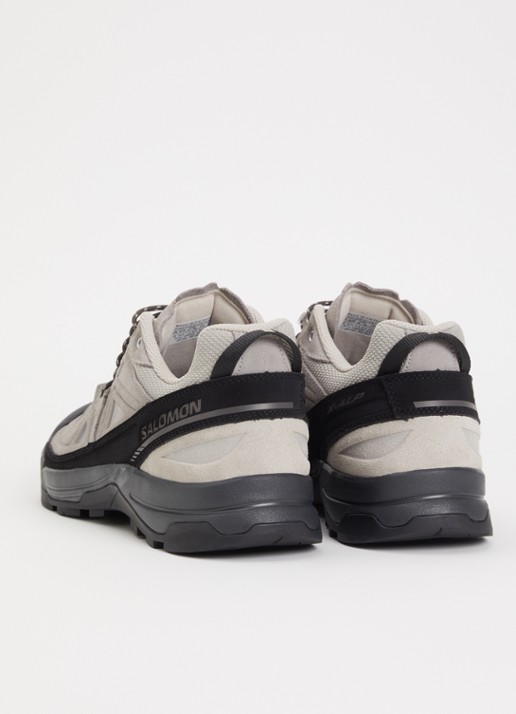 Salomon X-ALP sneaker met details van suède - achterkant grijs
