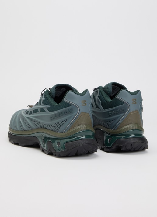 Salomon XT-Evo sneaker met details van mesh - achterkant staalblauw