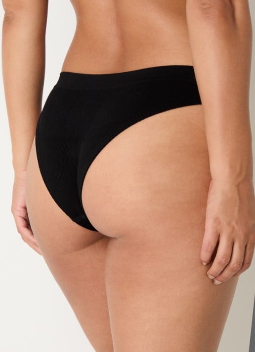 Sam Friday Lucy slip met ribstructuur - achterkant zwart