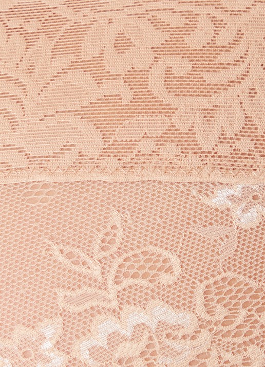 Sam Friday Pam slip van kant  - detail 4 zand