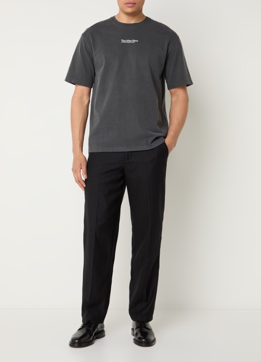 SAMSØE SAMSØE Sauni T-shirt met front- en backprint - voorkant 3 antraciet