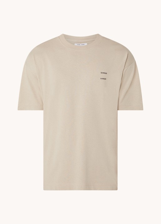 SAMSØE SAMSØE Joel T-shirt met logo - voorkant 3 donkerbeige