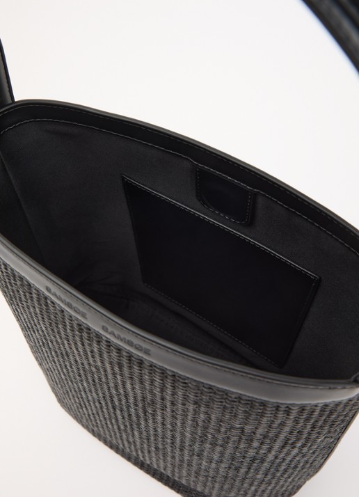 SAMSØE SAMSØE Saelmegade schoudertas van raffia met verstelbare schouderriem - detail 3 zwart