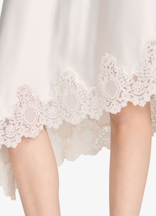 Sandro  Asymmetrische rok met details van kant - detail 2 ecru / wit