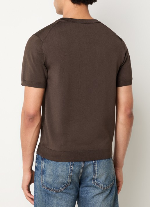 Sandro Fijngebreid T-shirt met ronde hals - achterkant chocoladebruin