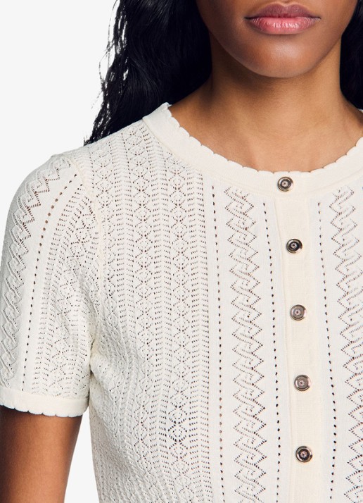 Sandro Fijngebreide crop top met opengewerkt dessin en knoopdetail - detail 4 beige