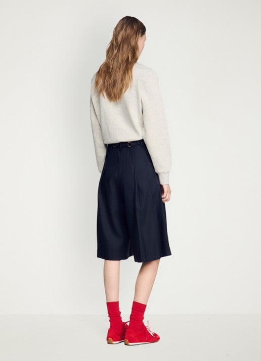 Sandro High waist loose fit korte broek met plooien en afneembare riem - achterkant 8 blauw