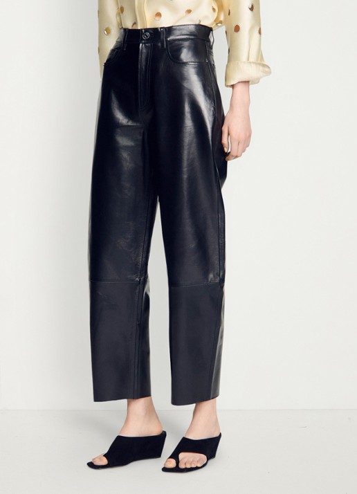 Sandro High waist straight fit broek van lamsleer - detail zwart