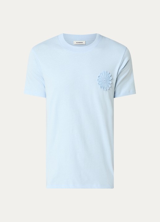 Sandro T-shirt met bloemborduring - voorkant 3 lichtblauw