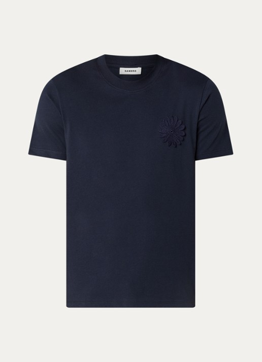 Sandro T-shirt met bloemborduring - voorkant donkerblauw
