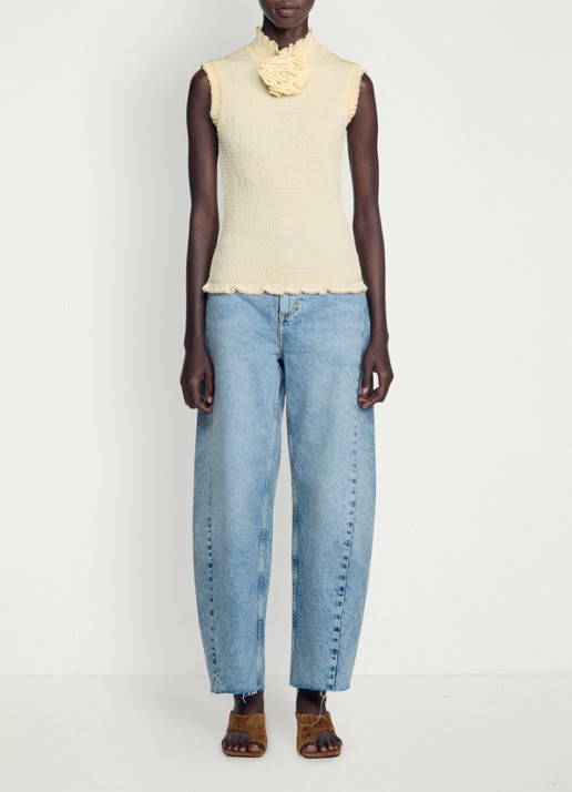 Sandro Top met smockwerk en bloemdetail - voorkant 6 vanilla / beige