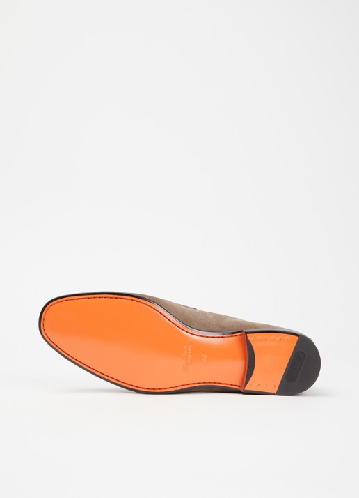 Santoni Sullivan loafer van suède - detail 5 donkerbeige
