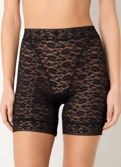 Sarda Cid  high waisted shorty van kant