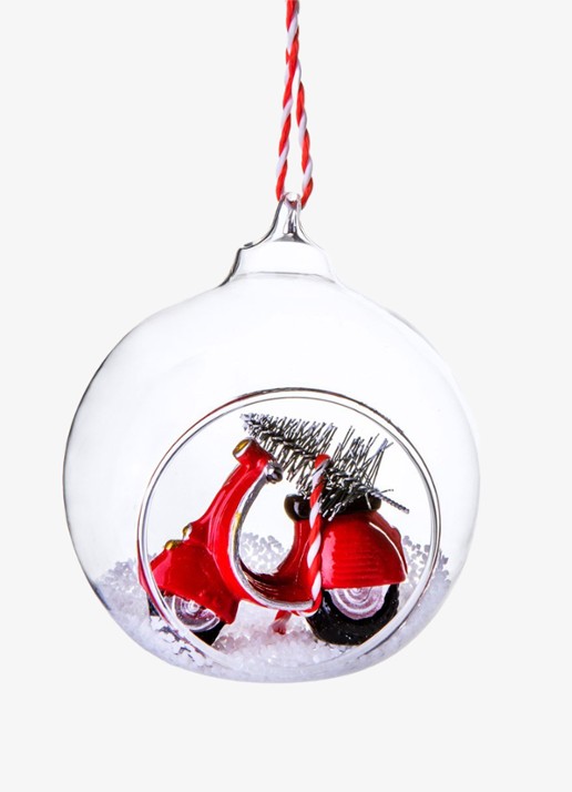 Sass & Belle Coming Home Scooter kerstbal 9 cm - voorkant rood