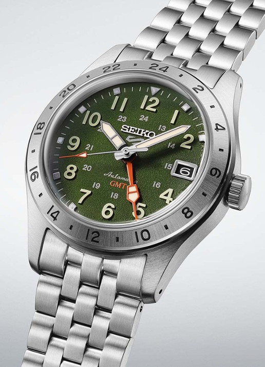 Seiko 5 Sports Field horloge HDB001K1 - detail 3 zilver