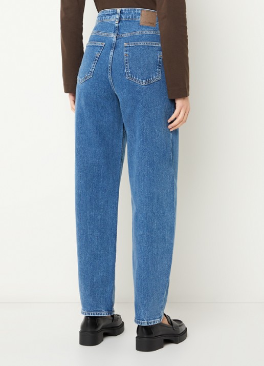 Selected Bea-kori high waist tapered jeans met medium wassing - achterkant jeans