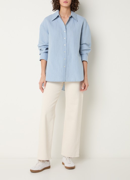 Selected Cleo oversized blouse in linnenblend met streepprint - voorkant 2 lichtblauw