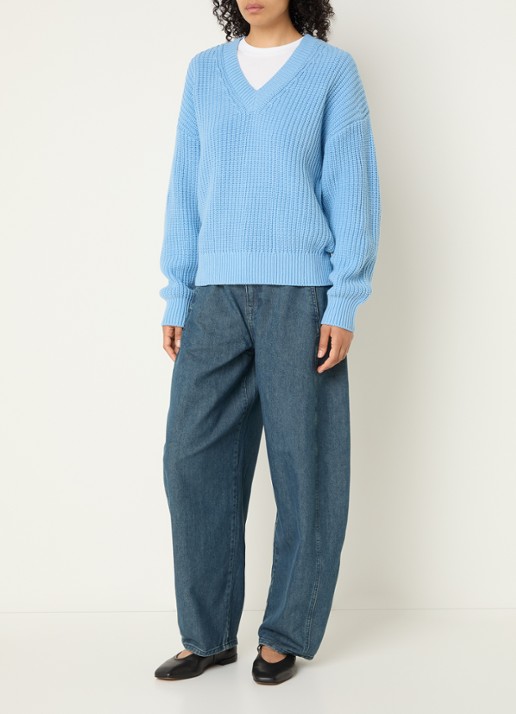 Selected Selma grofgebreide trui met V-hals - voorkant 3 blauw