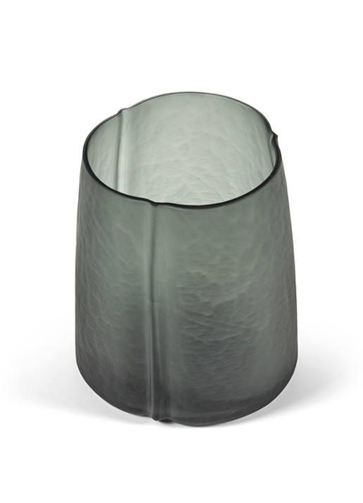 Serax  01 Gevormde vaas van mondgeblazen glas 20 cm  - detail 2 antraciet