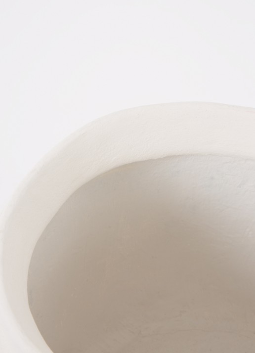 Serax Earth bloempot van papier maché Ø30 cm - voorkant 2 wit