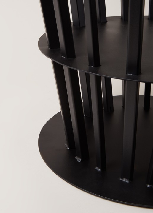 Serax Fisk vuurkorf 80 cm  - detail zwart