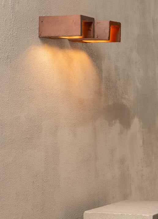 Serax Shape tafellamp 7,5 x 16 x 12 cm - detail donkerrood