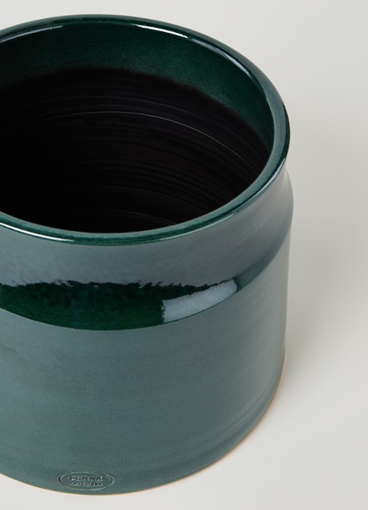 Serax Sierpot M van aardewerk voor binnen Ø24 cm  - detail 3 donkergroen