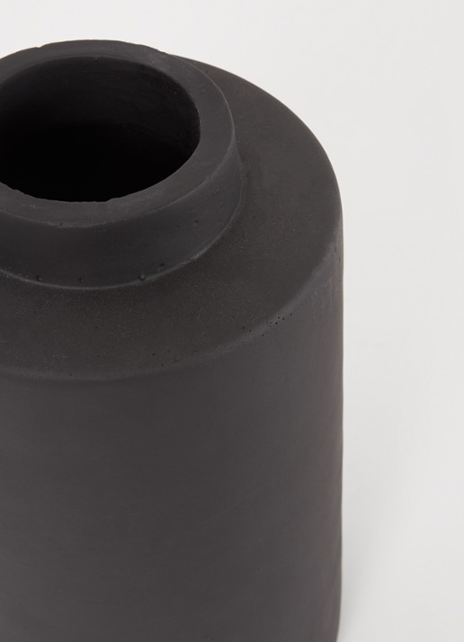 Serax Vaas van aardewerk 32,5 cm  - voorkant 2 antraciet