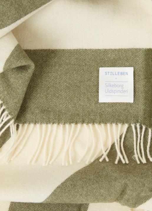 Silkeborg Uldspinderi The Sweater plaid van wol 130 x 190 cm  - detail 3 groen