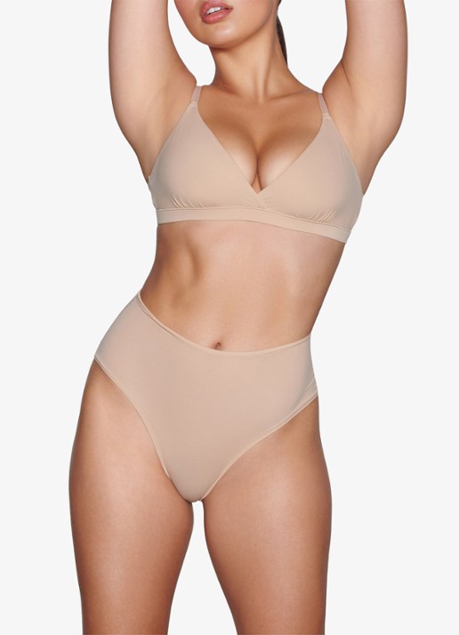 SKIMS Fits Everybody Crossover bralette zonder vulling - detail 2 naturel