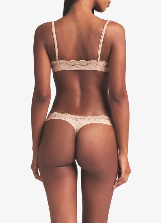 SKIMS Fits Everybody Lace slip met print en kant - achterkant mica sketched hearts