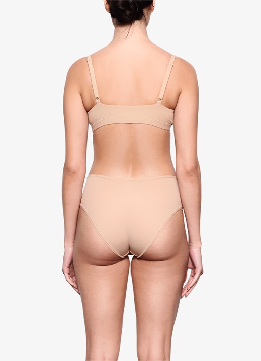 SKIMS Fits Everybody slip - achterkant naturel